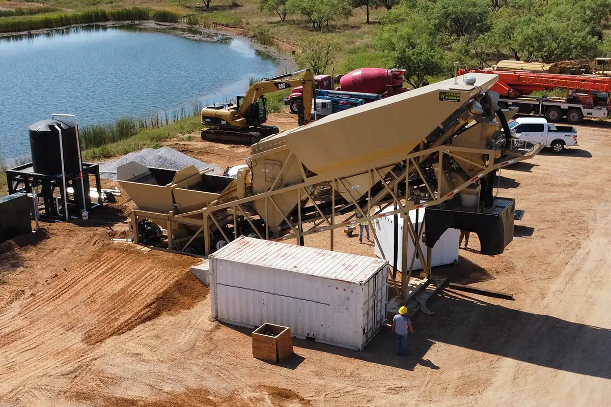 HS Series Dry Mobile Batching Plant HS Series Dry Mobile Batching Plant